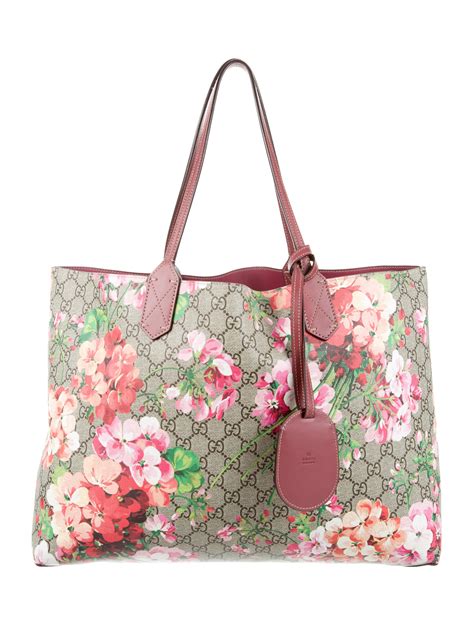 gucci blooms handbags.